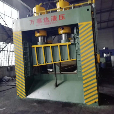 Shear Cut 8000kN Heavy Duty Gantry Shear With 8M Feeding Box For Continuous Scrap Yard Production