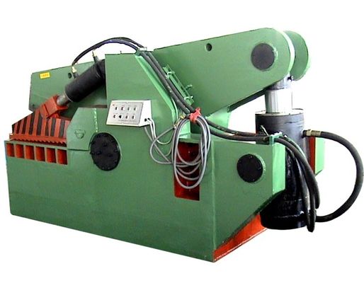 Hydraulic Alligator Shear With 1600kN Cutting Force For Scrap Metal Recycling And Steel Bar Cutting