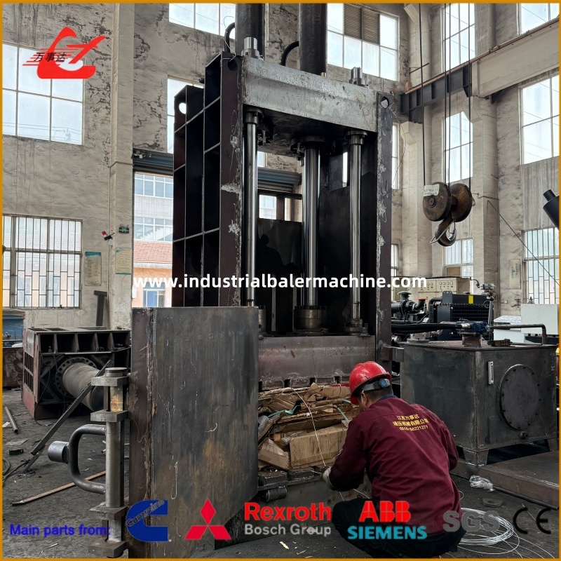 Vertical Paper Baling Machine 100ton Save Storage Space For Compressing Waste Paper