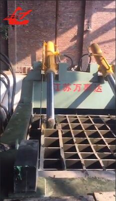 ভারী শুল্ক 60kW হাইড্রোলিক স্ক্র্যাপ মেটাল ব্যালার 2500 KN ফোর্স রড এবং ইস্পাত পুনর্ব্যবহারের জন্য